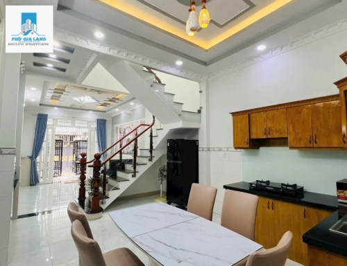 BÁN NHÀ 1982/27 HUỲNH TẤN PHÁT , THỊ TRẤN NHÀ BÈ .