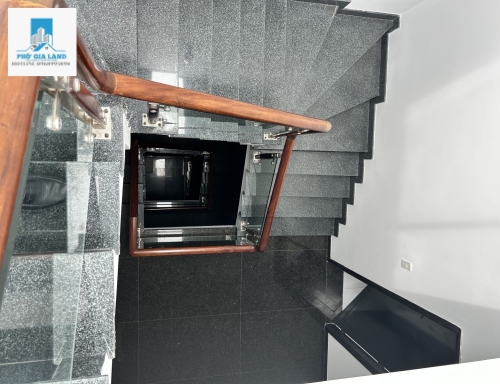 🏠 🏠🏠Nhà hẻm 1632 - Lê Văn Lương - Hẻm ô tô 10m - 4 Tầng BTCT - Giá chỉ nhỉnh 6 tỷ.