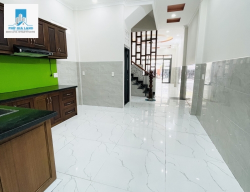 NHÀ MẶT TIỀN LÊ VĂN LƯƠNG TÂN PHONG KHU KHÔNG QUY HOẠCH 