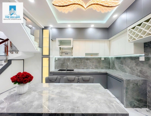 Q7 : Bán Nhà Mới Đẹp Đường Huỳnh Tấn Phát, P.Phú Thuận, Quận 7 - 4m x 15m - Full Nội Thất.