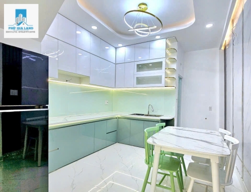NHÀ 3 TẦNG - HẺM XE HƠI - HOÀN QUỐC VIỆT - QUẬN 7.  