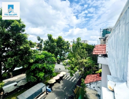 NHÀ MẶT TIỀN -  NHÀ ĐẸP CỰC HIẾM QUẬN 7 CHỈ NHỈNH 6 TỶ