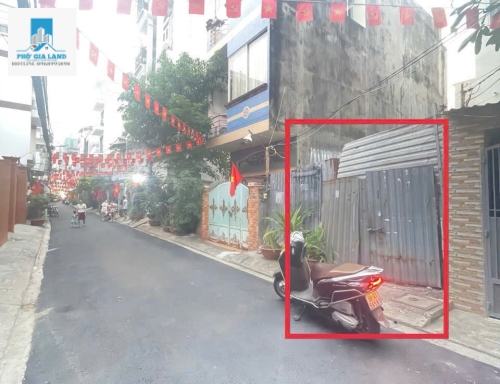 ĐẤT ĐƯỜNG NHỰA XE HƠI  , KHU LÝ PHỤC , QUẬN 7.