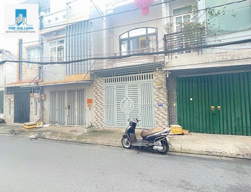 BÁN NHÀ HẺM HUỲNH TẤN PHÁT THÔNG LÝ PHỤC MAN , P. BÌNH THUẬN , QUẬN 7.