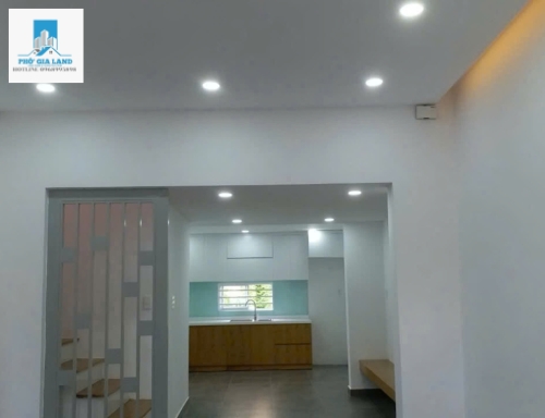 BÁN NHÀ HẺM SHR, HUỲNH TẤN PHÁT, P.TÂN THUẬN TÂY, QUẬN 7.