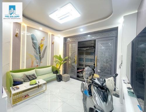NHÀ ĐẸP 4 TẦNG – GẦN NGUYỄN VĂN QUỲ – QUẬN 7 – GIÁ CHỈ 4.9 TỶ TL