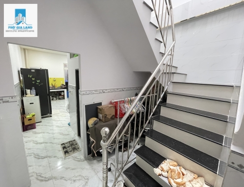 BÁN NHÀ HUỲNH TẤN PHÁT TÂN THUÂN TÂY QUẬN 