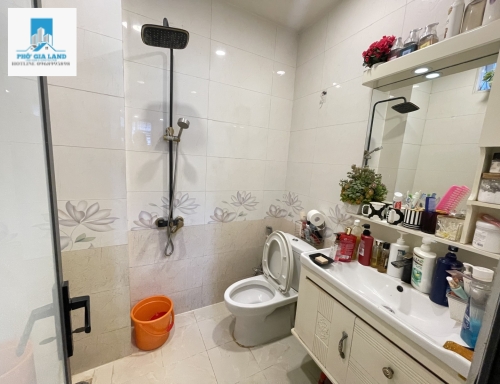BÁN NHÀ TRẦN VĂN KHÁNH NHÀ MỚI VÀO Ở NGAY HẼM Ô 