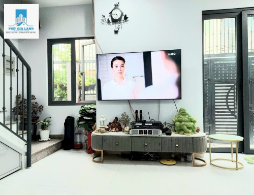 BIỆT THỰ MINI GÓC 2 MẶT TIỀN - HẺM XE HƠI - HUỲNH TẤN PHÁT - PHÚ THUẬN - Q7