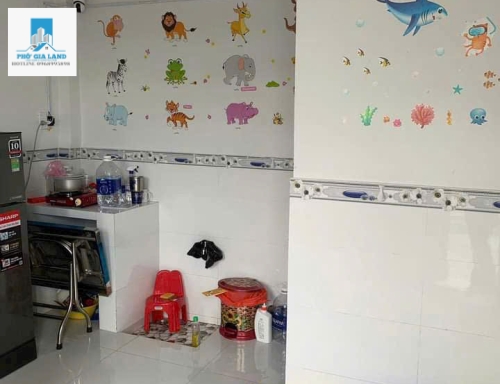 BÁN DÃY TRỌ - MT HẺM XE HƠI - BÙI VĂN BA - GẦN KCX TÂN THUẬN - QUẬN 7.