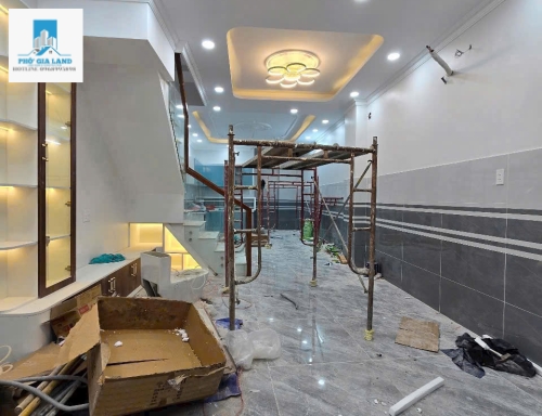 BÁN NHÀ MỚI ĐẸP GẦN VINCOM NAM LONG , QUẬN 7.