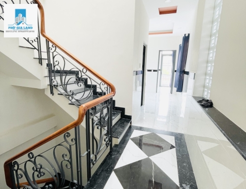 NHÀ MẶT TIỀN LÊ VĂN LƯƠNG TÂN PHONG KHU KHÔNG QUY HOẠCH 
