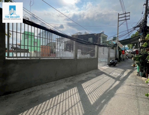BÁN ĐẤT HẺM XE HƠI , TRẦN XUÂN SOẠN , QUẬN 7 .