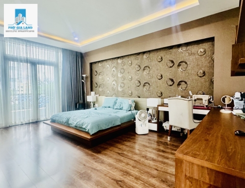 CẦN BÁN BIỆT VĂN PHÒNG  Đường Số 6 Khu Dân Cư Him Lam