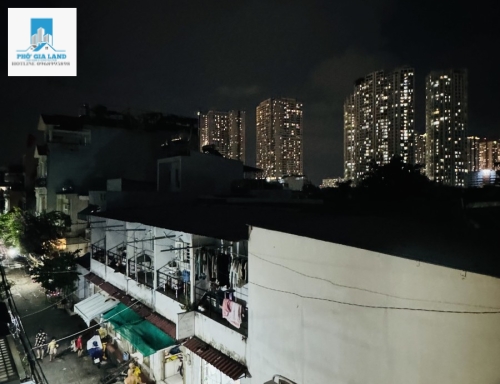 BÁN NHÀ TRẦN XUÂN SOẠN TÂN HƯNG QUẬN  HẼM Ô TÔ