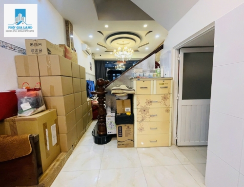 BÁN NHÀ HẺM XE HƠI HUỲNH TẤN PHÁT , TT NHÀ BÈ , NHÀ BÈ .