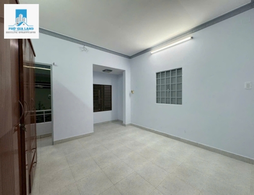 BÁN NHÀ HẺM SHR, TRẦN XUÂN SOẠN, P.TÂN HƯNG, QUẬN 7.