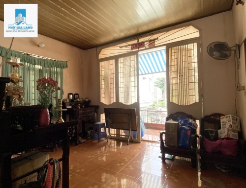 NHÀ 3 MẶT NGUYỄN VĂN QUỲ HẼM 