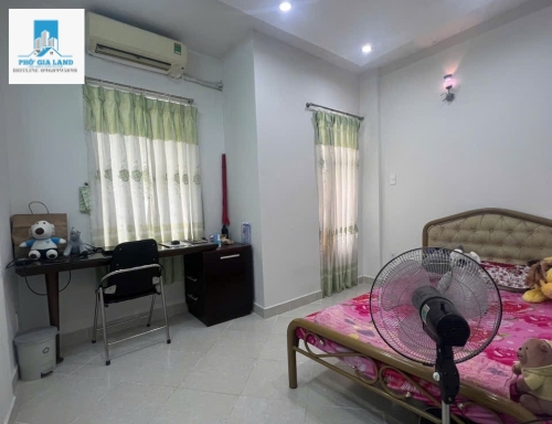 NHÀ MẶT TIỀN HẺM XE HƠI – HUỲNH TẤN PHÁT, PHÚ THUẬN, QUẬN 7