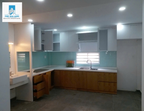 BÁN NHÀ HẺM SHR, HUỲNH TẤN PHÁT, P.TÂN THUẬN TÂY, QUẬN 7.