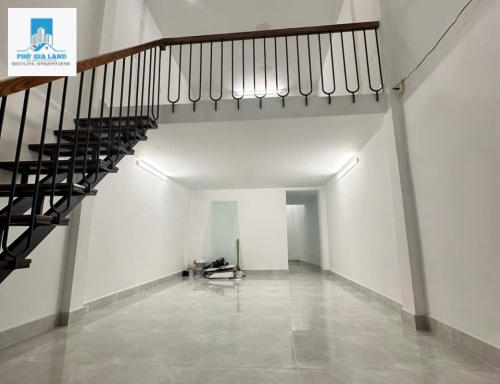 BÁN NHÀ SỔ HỒNG RIÊNG - 58m2 - HẺM 1 XẸT    - TRẦN VĂN KHÁNH - QUẬN 7 .