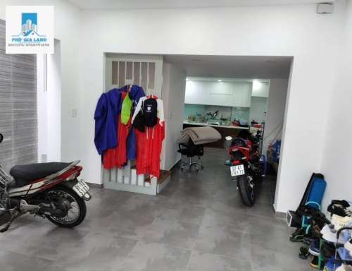 BÁN NHÀ HẺM SHR, HUỲNH TẤN PHÁT, P.TÂN THUẬN TÂY, QUẬN 7.