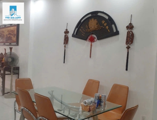 NHÀ 3 TẦNG MẶT TIỀN ĐƯỜNG HUỲNH TẤN PHÁT - NHÀ BÈ .
