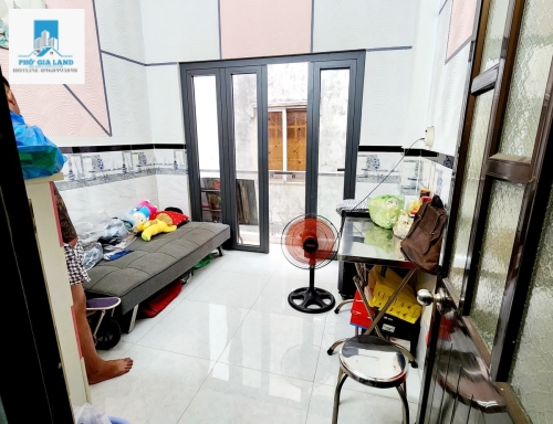 NHÀ ĐẸP NGUYỄN VĂN QUỲ PHÚ THUẬN QUẬN 
