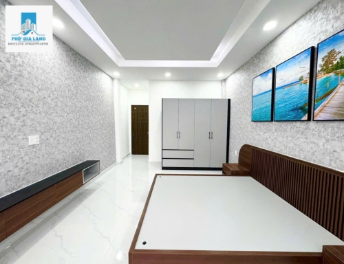 NHÀ MỚI ĐẸP 3 TẦNG - HUỲNH TẤN PHÁT - P. TÂN PHÚ - LIỀN KỀ PMH - QUẬN 7 .