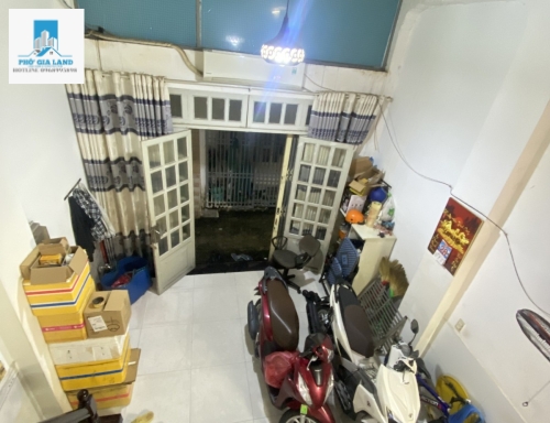 NHÀ 3 TẦNG TRẦN XUÂN SOẠN - QUẬN 7 - 28M2 - HOÀN CÔNG ĐỦ - CHỈ 4 ĐỒNG.