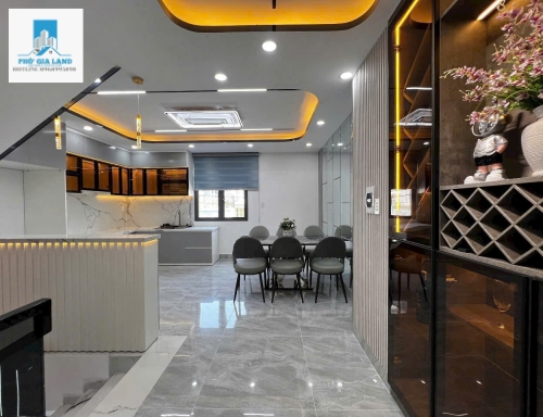 SIÊU PHẨM : SÀI GÒN MỚI -NHÀ BÈ 