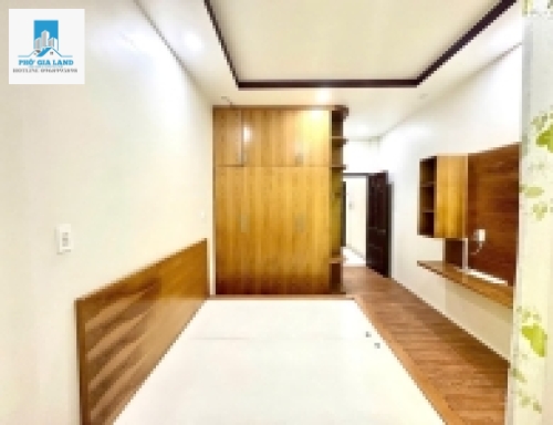 CHO THUÊ : NHÀ 3 TẦNG - GẦN VINCOM NAM LONG - QUẬN 7 .