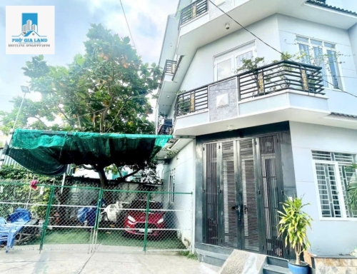 BÁN NHÀ GÓC 2 MT HUỲNH THỊ ĐỒNG, TT NHÀ BÈ , H. NHÀ BÈ.