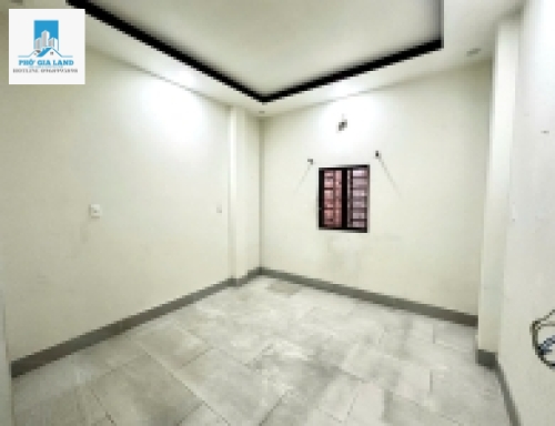 CHO THUÊ : NHÀ 3 TẦNG - GẦN VINCOM NAM LONG - QUẬN 7 .