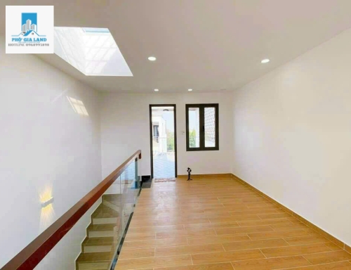 BÁN NHÀ PHỐ SÂN VƯỜN KDC SÀI GÒN MỚI HUỲNH TẤN PHÁT , THỊ TRẤN NHÀ BÈ 