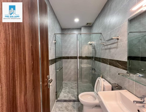NHÀ ĐẸP Q.7, HOÀNG QUỐC VIỆT (KẾ PHÚ MỸ HƯNG )