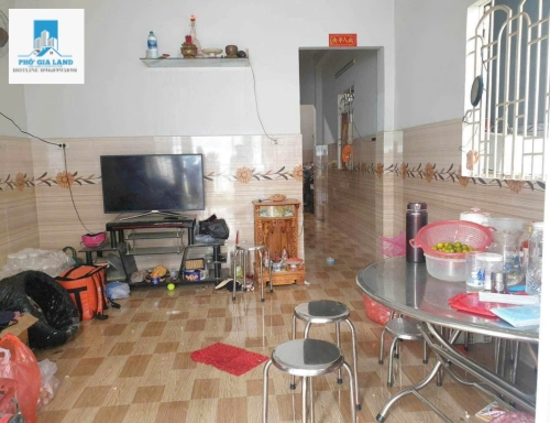 BÁN NHÀ ĐƯỜNG HOÀNG TRỌNG MẬU, P.TÂN HƯNG , QUẬN 7.
