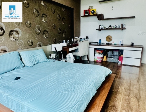 CẦN BÁN BIỆT VĂN PHÒNG  Đường Số 6 Khu Dân Cư Him Lam