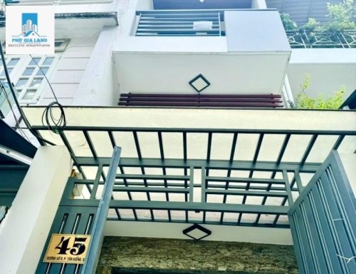 NHÀ MẶT TIỀN -  NHÀ ĐẸP CỰC HIẾM QUẬN 7 CHỈ NHỈNH 6 TỶ