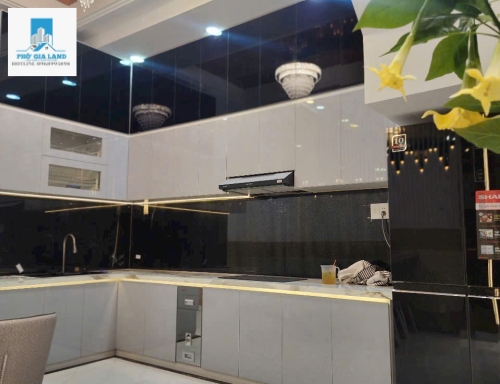 NHÀ 4 TẦNG - HẺM XE HƠI 1979 HUỲNH TẤN PHÁT - GIÁP QUẬN 7 