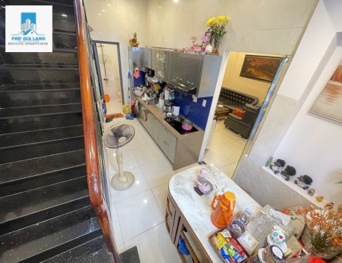 BÁN NHÀ TRẦN VĂN KHÁNH NHÀ MỚI VÀO Ở NGAY HẼM Ô 