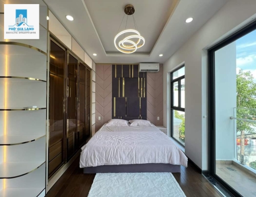 NHÀ ĐẸP Q.7, HOÀNG QUỐC VIỆT (KẾ PHÚ MỸ HƯNG )