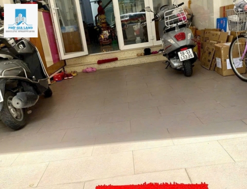 NHÀ 3 TẦNG LÝ PHỤC MAN, P. BÌNH THUẬN, QUẬN 7 .