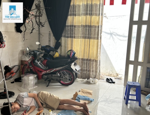 BÁN NHÀ HUỲNH TẤN PHÁT PHÚ MỸ QUẬN 