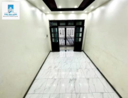 CHO THUÊ : NHÀ 3 TẦNG - GẦN VINCOM NAM LONG - QUẬN 7 .