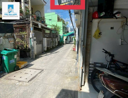 BÁN NHÀ 3 TẦNG NGUYỄN VĂN QUỲ , P.PHÚ THUẬN , QUẬN 7 .