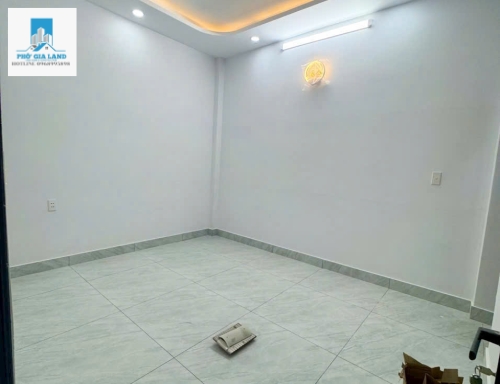 BÁN NHÀ 2 TẦNG SẮP HOÀN THIỆN : HUỲNH TẤN PHÁT - NHÀ BÈ .