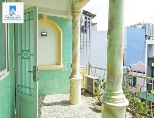 BÁN NHÀ HẺM 3 TẦNG SHR , P. PHÚ THUẬN , QUẬN 7.