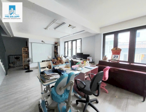 BIỆT THỰ MINI GÓC 2 MẶT TIỀN - HẺM XE HƠI - HUỲNH TẤN PHÁT - PHÚ THUẬN - Q7