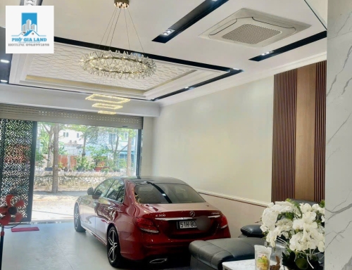 NHÀ ĐẸP 4 TẦNG - VIEW SÔNG - NỘI THẤT CAO CẤP - NG LƯƠNG BẰNG - QUẬN 7